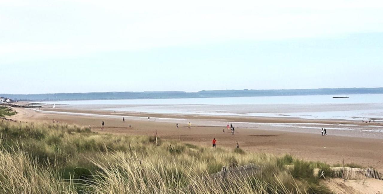 Beautiful Spacious Holiday Home - Romney Sands Ню Ромни Екстериор снимка