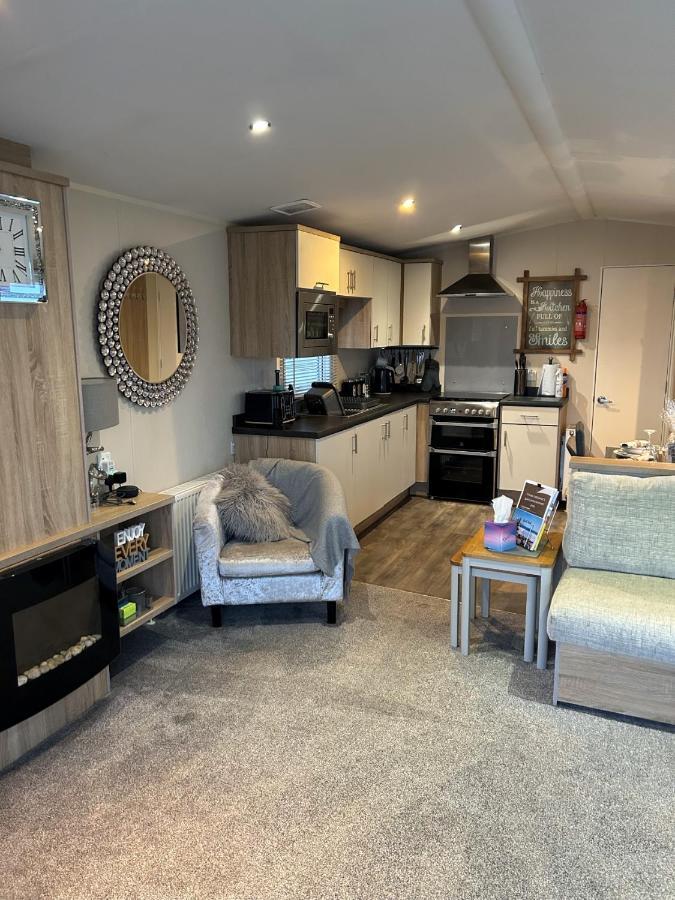 Beautiful Spacious Holiday Home - Romney Sands Ню Ромни Екстериор снимка